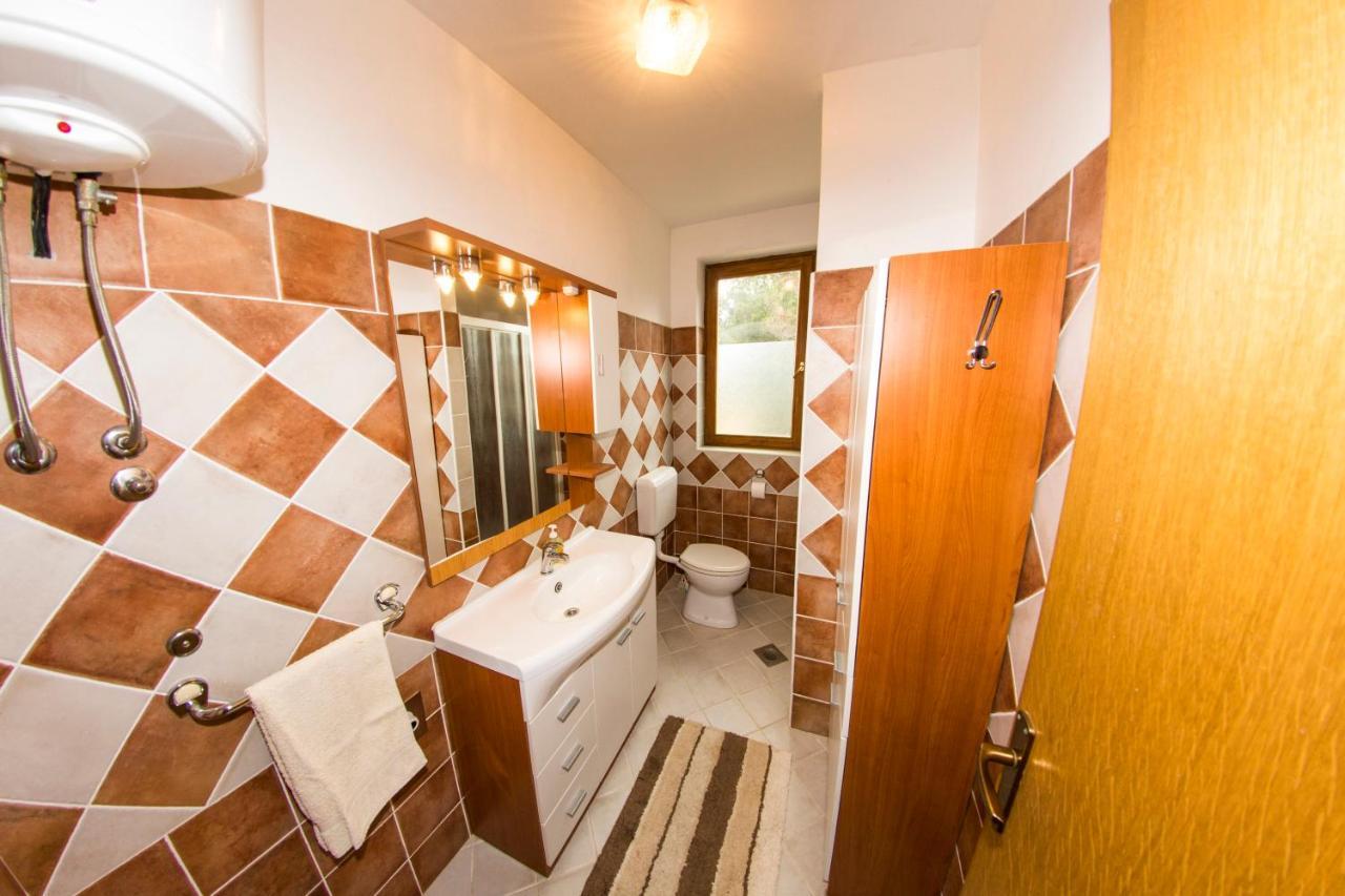 House Lucija Lägenhet Sali Exteriör bild