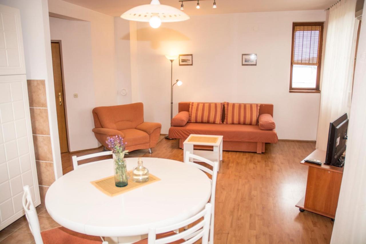 House Lucija Lägenhet Sali Exteriör bild