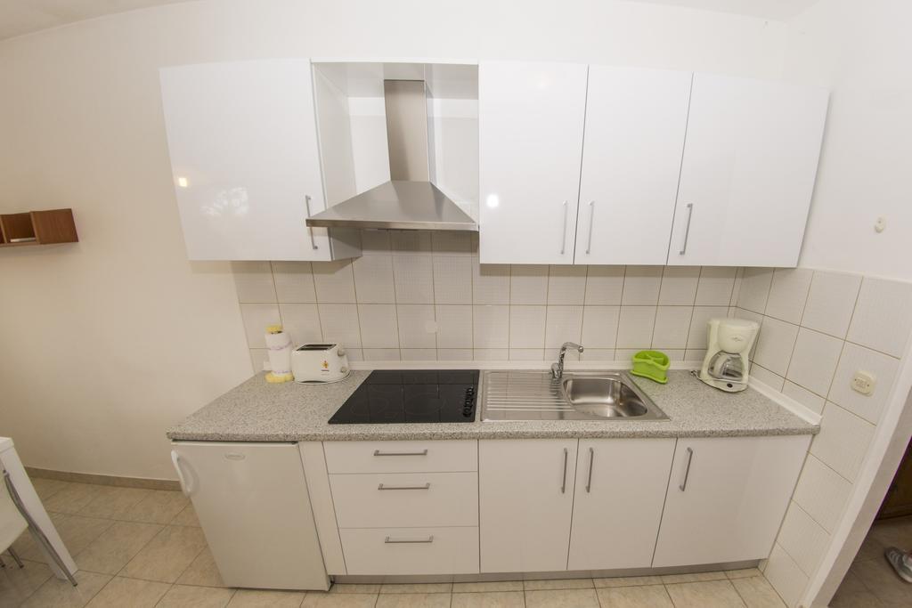 House Lucija Lägenhet Sali Exteriör bild