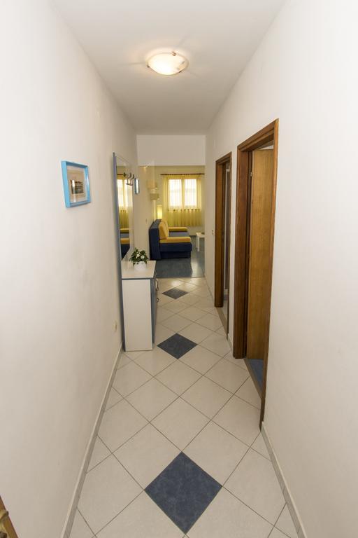 House Lucija Lägenhet Sali Exteriör bild